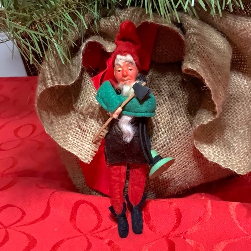 Vintage Christmas Elf Doll Jay of Dublin